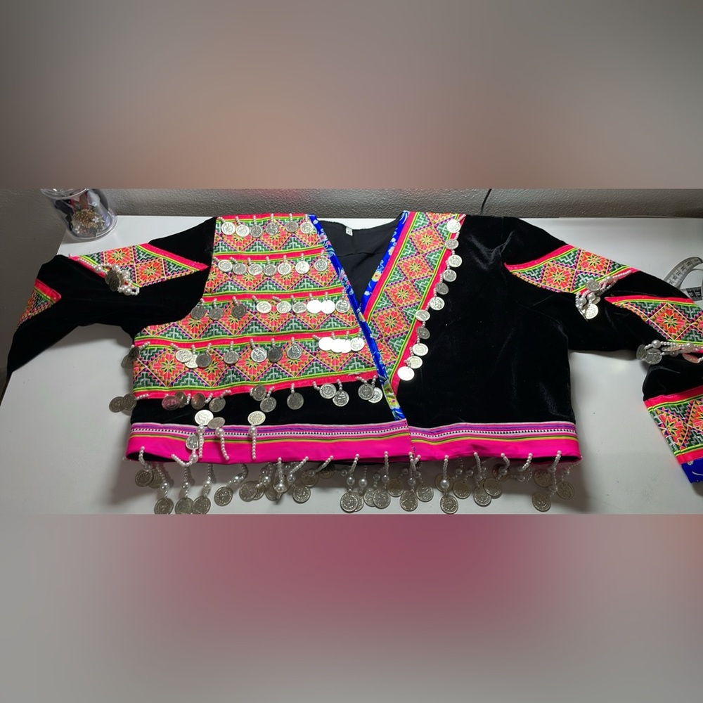 Pattern/Coins Hmong Outfit (crop top)